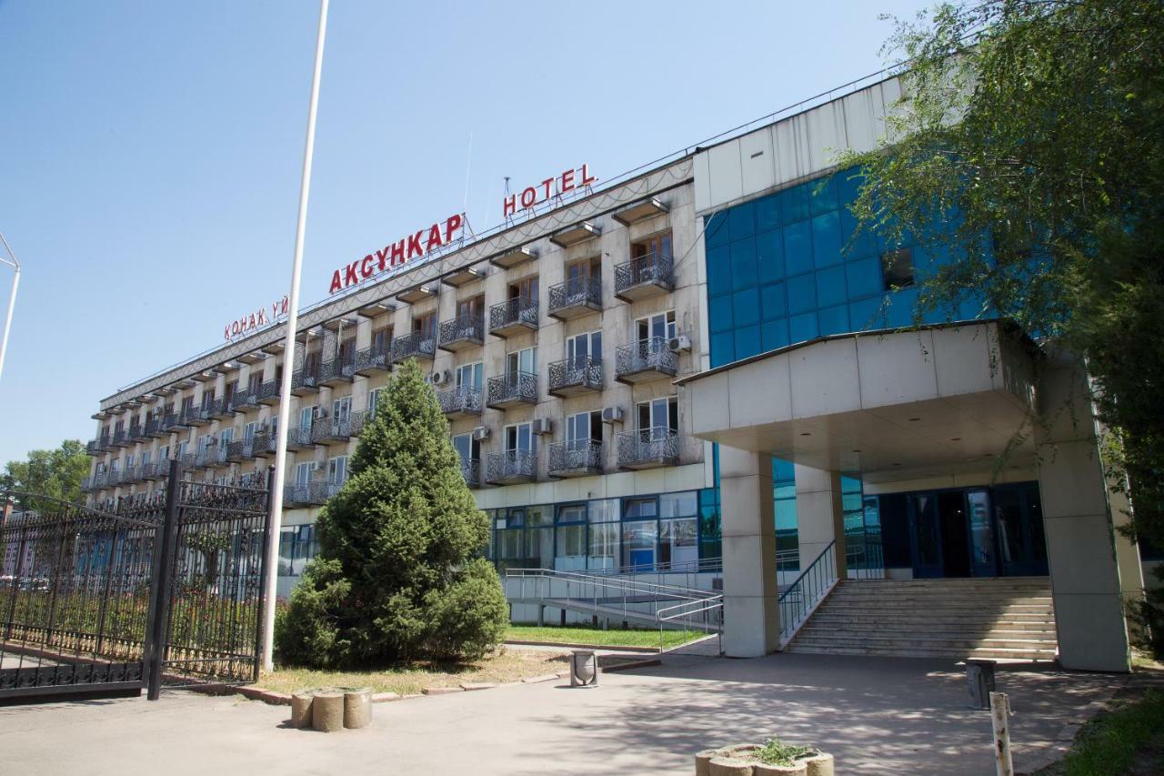 Aksunkar Airport Hotel 2*