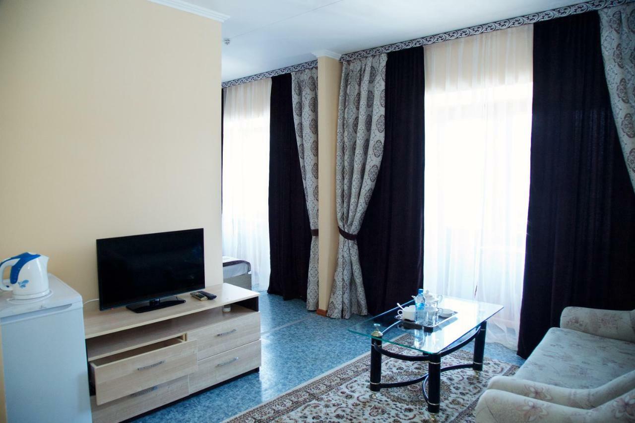 Aksunkar Airport Hotel 2*